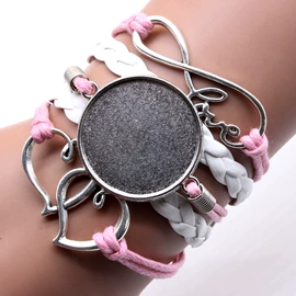 手链;耳环;项链