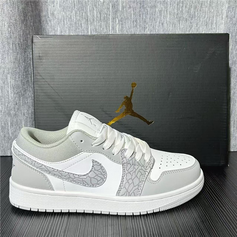 純粋なオリジナル AJ1 白黒青つま先ロートップトレンディなバスケットボールシューズキャンパス男性と女性の多用途カジュアルスポーツスケートボードシューズ|undefined