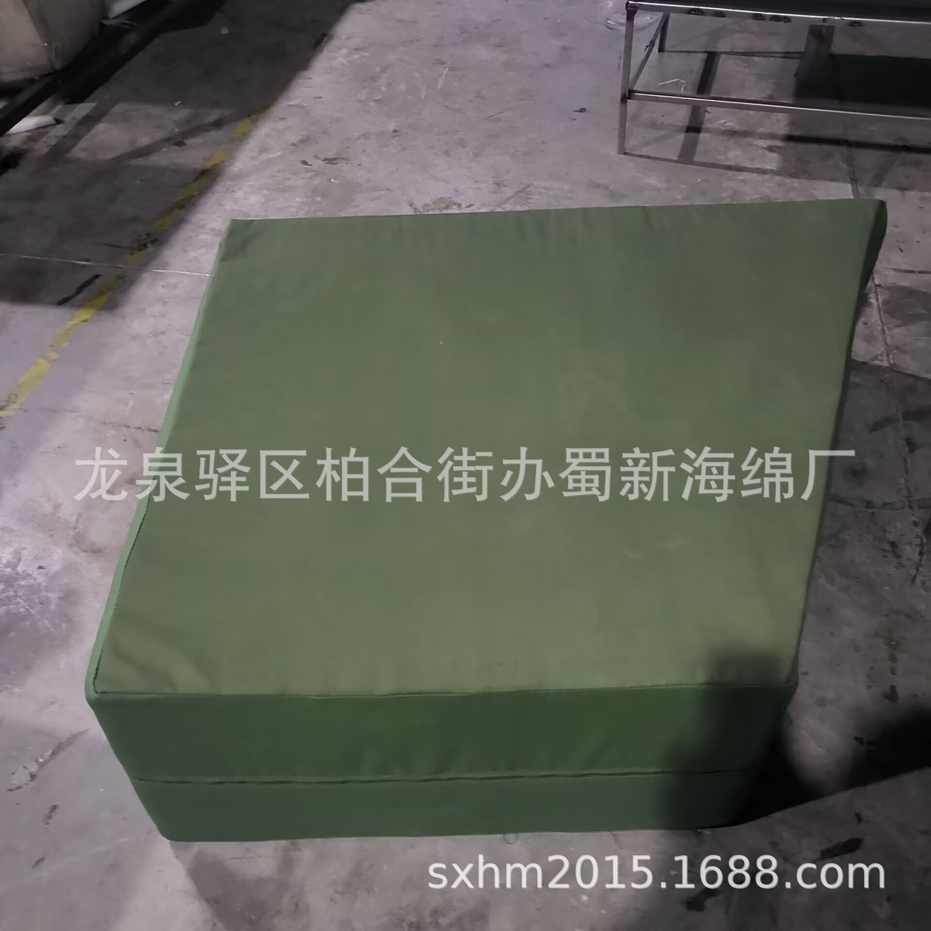 厂家供应帆布套高密度海绵垫子/逃生垫子泡沫/帆布套垫子海绵