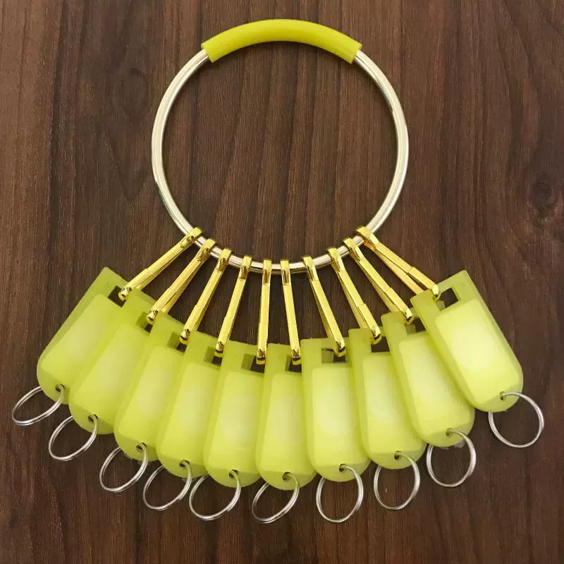 Metal creative bracelet for keys, storage system, simple and elegant design