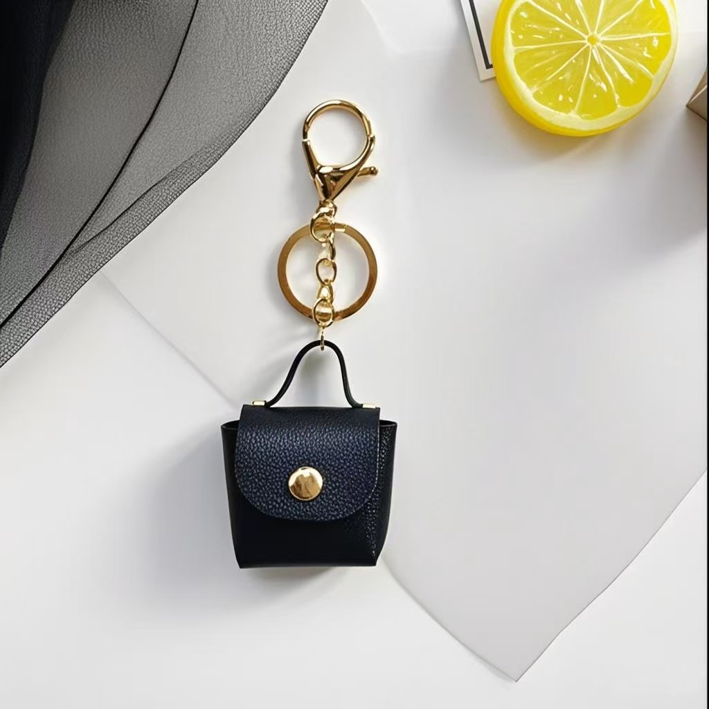 Classic Style, Commute Style 1 Piece Classic Style Commute Bag Pu Leather Unisex Bag Pendant Keychain
