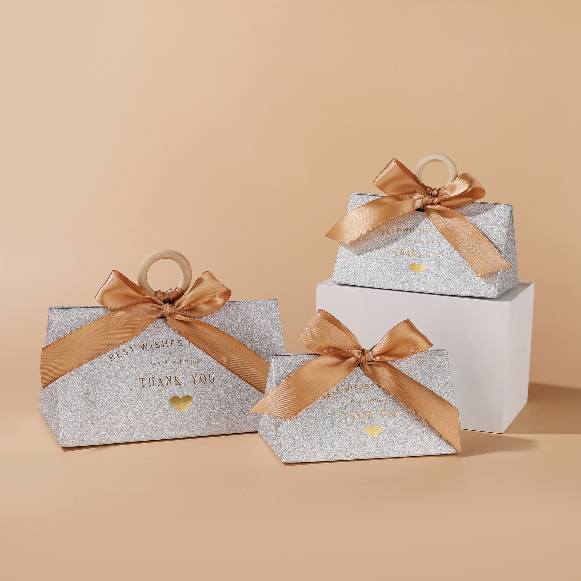 33g Weight Gift Bags Event & Party Supplies 1 Piece Quantity Wedding, Party, Engagement Occasion Wedding Festival Letter, Bow Knot Pattern Wedding Letter Bow Knot Paper Wedding Party Engagement Gift Bags 9