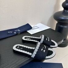 26�����¿�D��ĸ�̽��ָ���ЬŮ�⴩��Ƥƽ��һ�����ٽz߅���� Ь