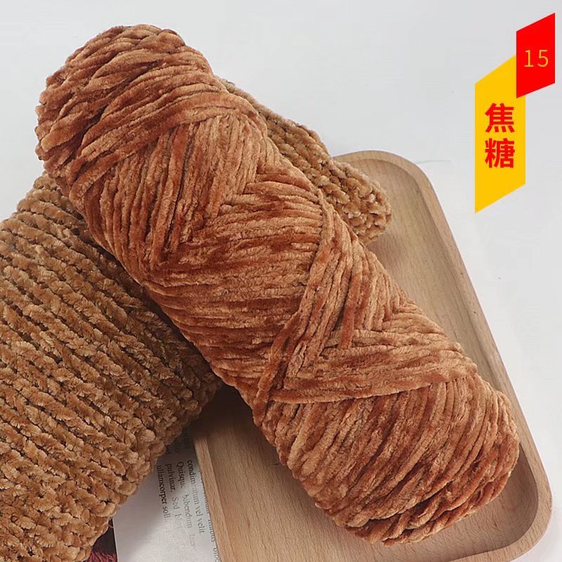 Chenille terciopelo de oro bola de lana de espesor medio de luz multicolor de terciopelo brillante DIY tejido zapatillas crochet al por mayor