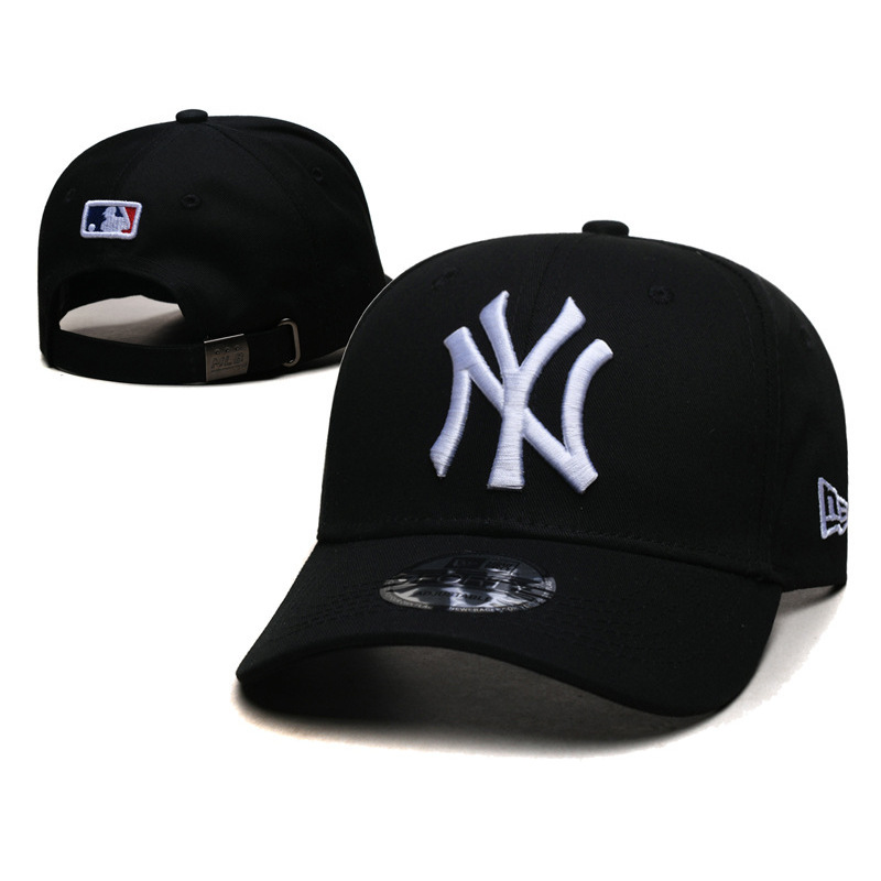 New Era New York Yankees 9FORTY Cap Black White