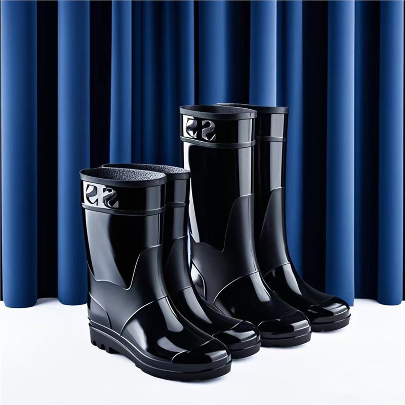 High-Top Men's Rain Boots for Foreign Trade, Thickened Long Rain Boots, Waterproof Outdoor Extra-High Non-Slip Fleece-Lined Warm Water Shoes