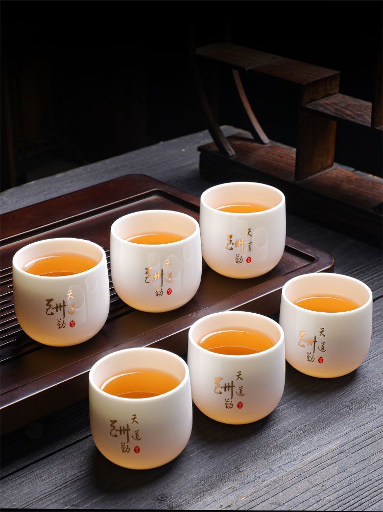 5c173eef-069d-4445-8ba7-cad1304af303.jpe