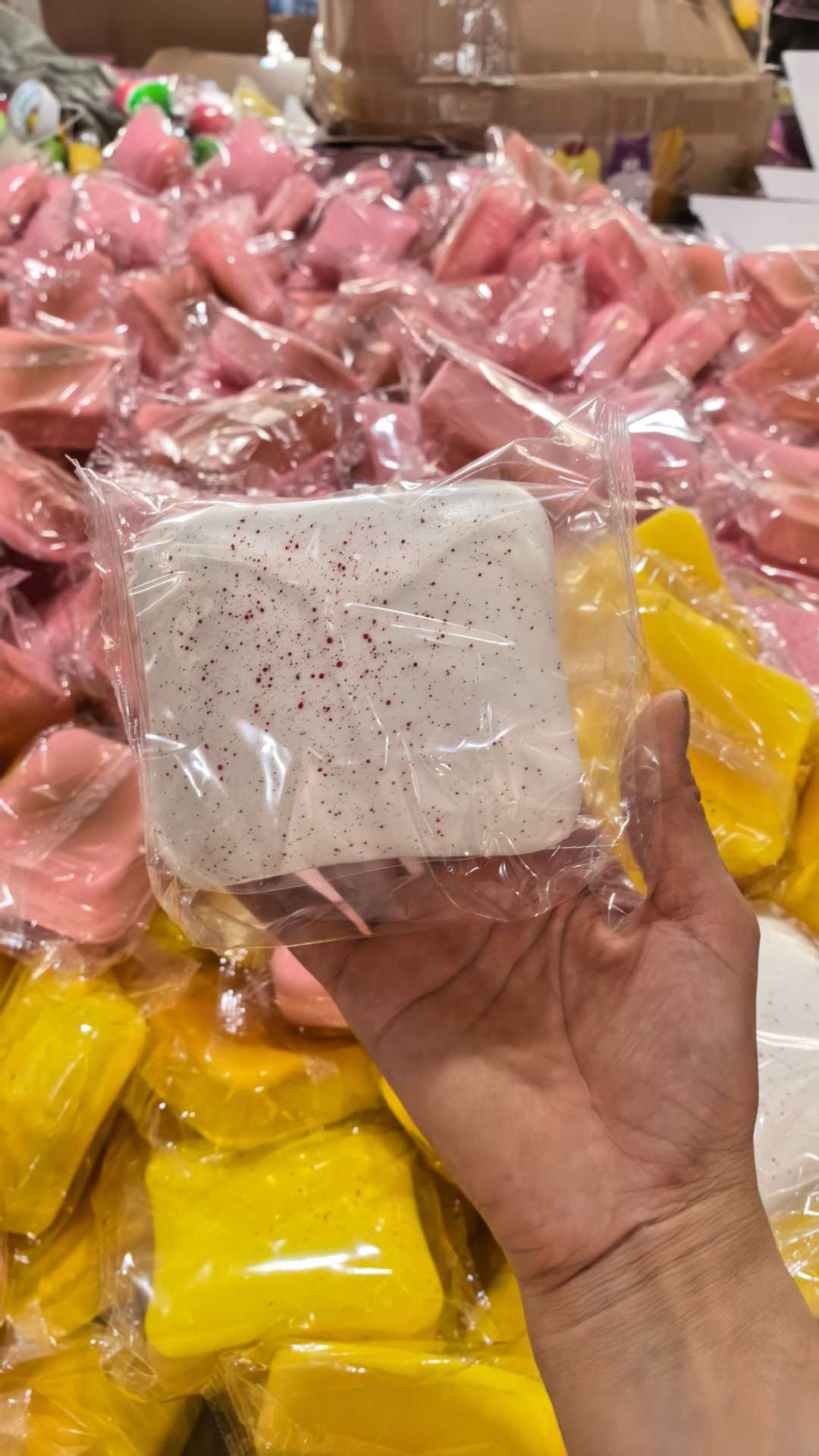 Pequeño libro rojo, espuma de leche, pequeo dragón, pequeo en línea, juguetes descompresivos, artefactos mágicos de descompresión