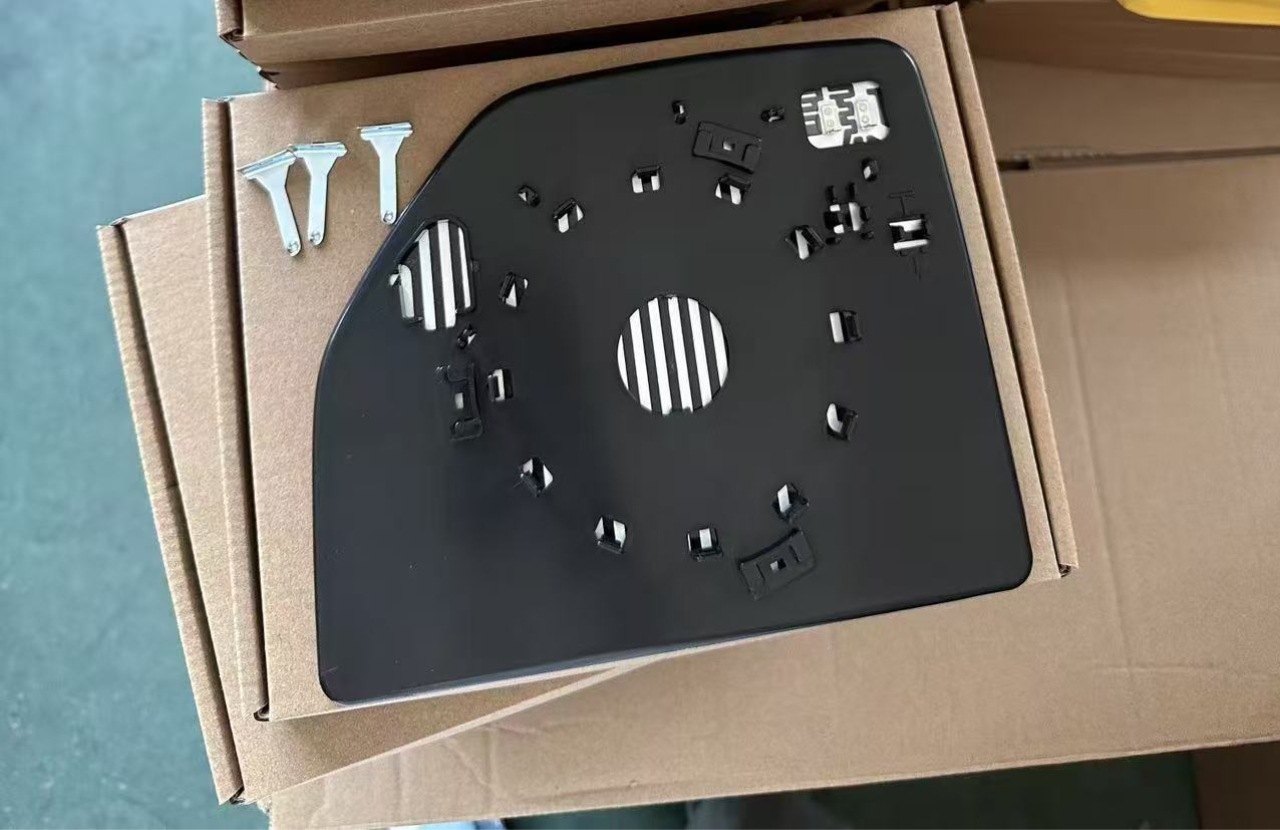 Fl3Z17K707R Is Suitable for 15-20 Ford F150 F250 F350 F450 F550 Rearview Mirror Lens