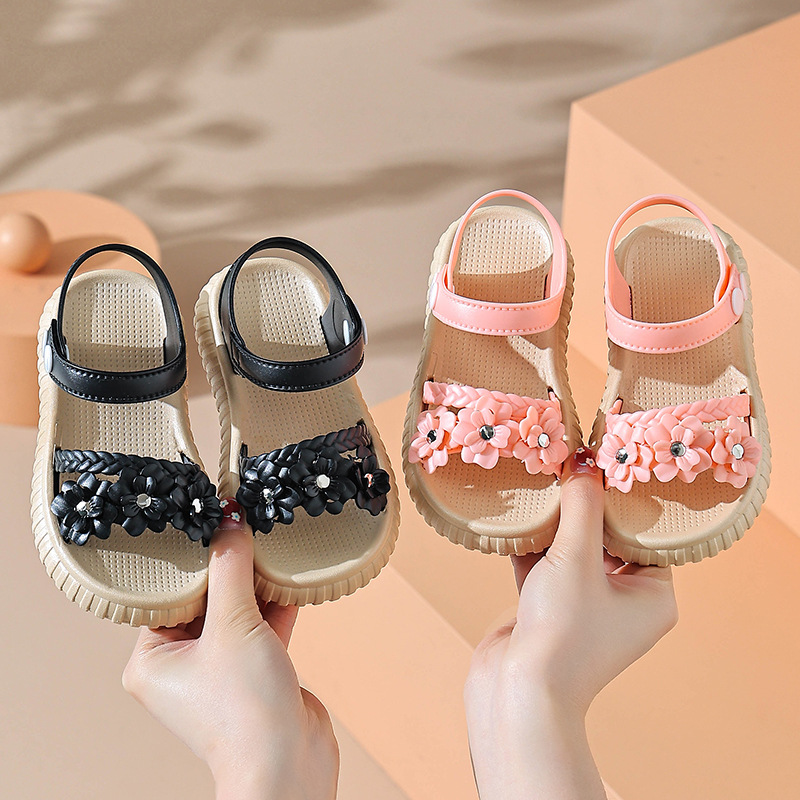 Sandalias de PVC para niñas, sandalias de princesa pequeñas y modernas con suela plana para niñas, estudiantes, niños de mediana edad y mayores, sandalias de playa de suela blanda, ligeras