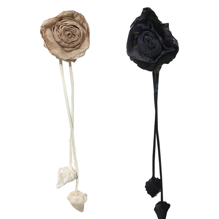 Black and White Fabric Floral Long Tassel Curtain Decoration Accessories, Vintage-Style Flower Long Tassels Embellish the Curtain Head