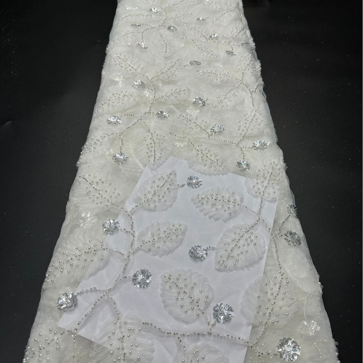 Fabricante de tela bordada 3Dembroidery moda vestido de novia fresco vestido de ropa infantil vestido de tela