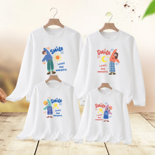 白色亲子装一家三口装长袖卫衣2025新款秋冬全家装卡通小学生班服