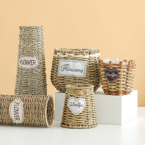 Rattan basket, portable flower basket, flower arrangement, bamboo basket, storage basket, woven flower basket, wicker basket, souvenir rattan basket