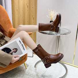 棕色马丁靴女2023新款复古英伦风夏季骑士短靴秋季靴子西部牛仔风