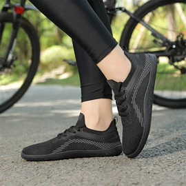 溯溪鞋;男式雪地靴;徒步鞋