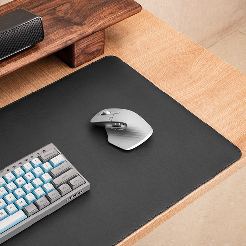 Wholesale leather mouse pad oversized overlock double-sided office computer notebook cork desk pad waterproof logo pattern