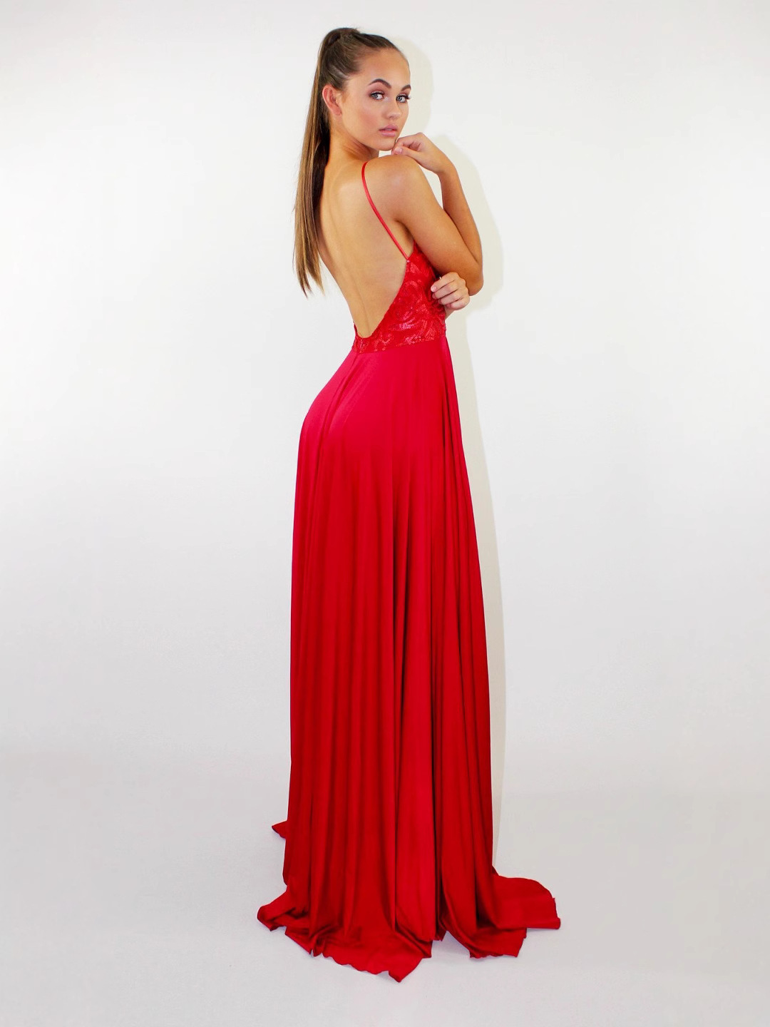 Vestido de noche sexy para mujer, estilo europeo y americano, para comercio transfronterizo, con diseño de espalda descubierta con cordones, color sólido, abertura y detalles calados. image 3