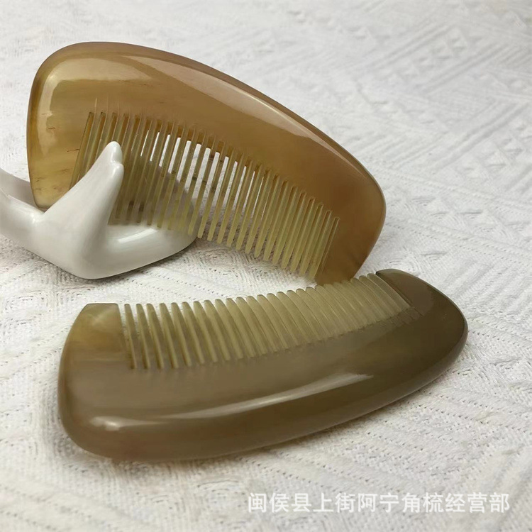 Horn Comb Thickened Fine Teeth Massage Comb 12cm Portable Purse Comb Gift Comb quality and texture