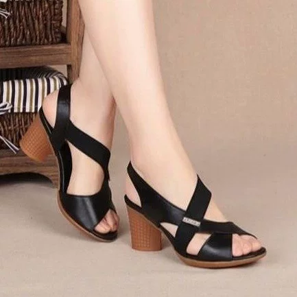 Летние женские сандалии 2024 новая коллекция Deels Fish Mouth Roman Shoes Высокие каблуки Крючковая пятка Неправильная форма лица Неправильная лапша