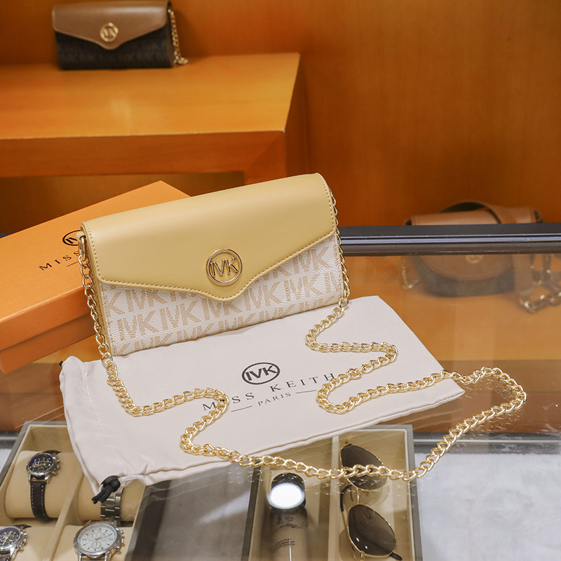 Borsa da donna piccola 2023 Borsa a tracolla con stampa di nuova moda, borsa sotto le ascelle, borsa versatile mini quadrata per donna_voghion.com