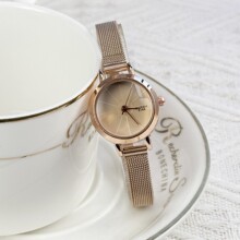 ��������Ů������Ůʿ��������ֱ�ʱ��ʯӢ�йż�Լ���һ�ֻ�Դ