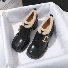 软皮高跟加绒保暖复古乐福鞋女毛毛鞋2025新款秋冬粗跟棕色小皮鞋