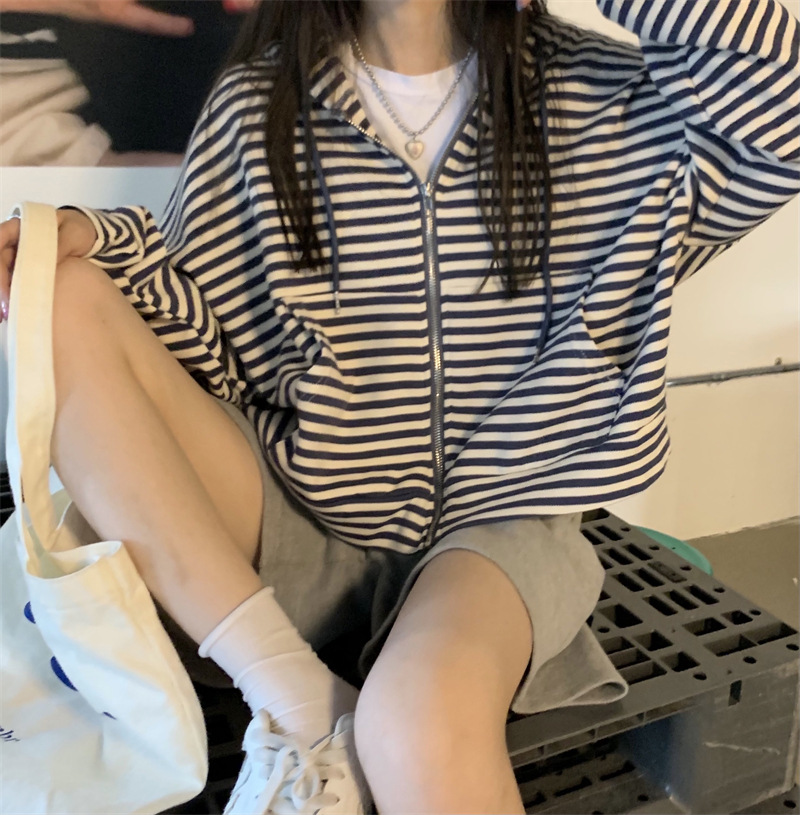 455g Weight Long Sleeve Sleeve Length Zipper Placket Type Polyester Fabric Type Short Top Length Hoodie Tops Type Casual, Daily Occasion Hooded Neckline Regular Fit Fit Type Stripe Pattern Spring, Autumn Season Women's Gender Casual, Streetwear Style Women's Casual Streetwear Stripe Zipper Hoodie 12