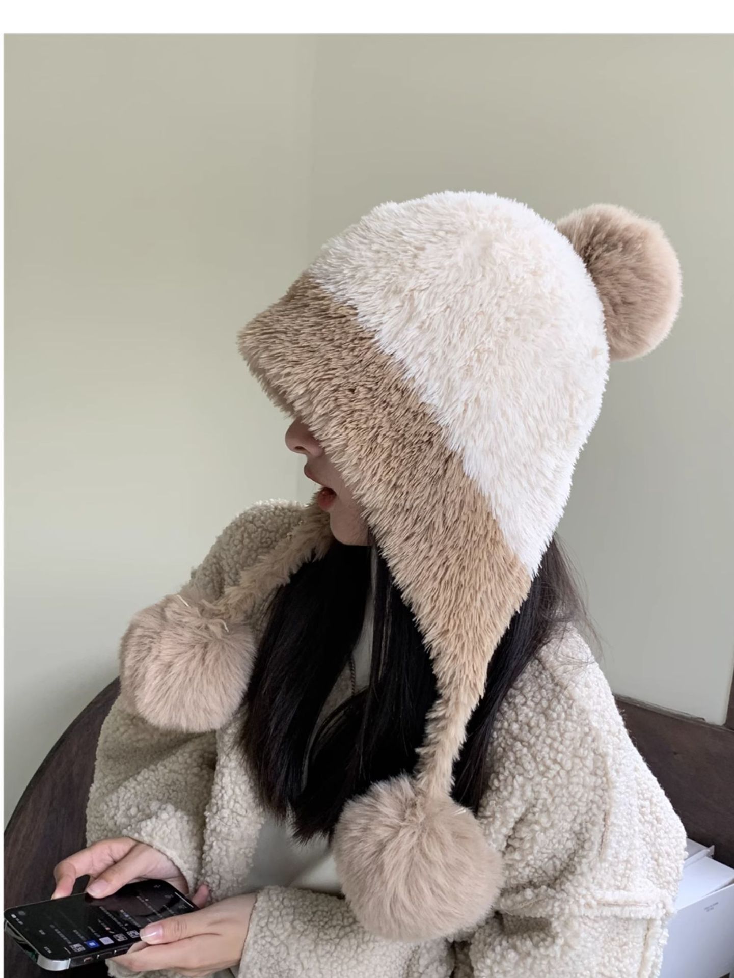 Peluche Lei Feng pour enfants, nouveau style automne-hiver, avec boule de fil suspendue épaissie en peluche ajoutée pour plus de chaleur et d'oreille_voghion.com