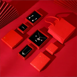 手镯;项坠;手链