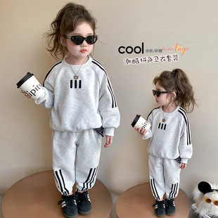 ŮСͯ�\�����b�����2025Ů����������e���b�׃��@�WԺ�L�ɼ���