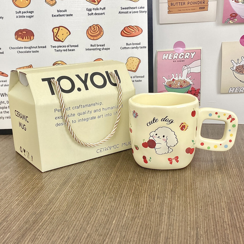 Taza de cerámica Taza de dibujos animados creativa Regalo de mano Regalo de cumpleaños lindo Taza para beber para niñas Taza de café para parejas