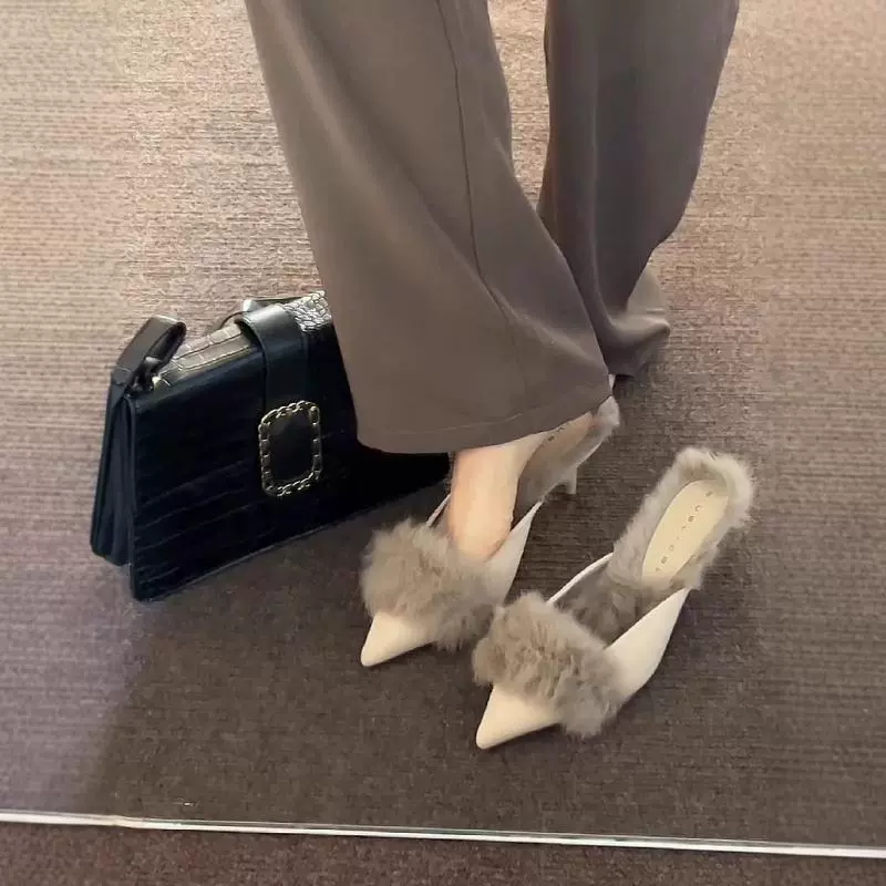 Волосатые туфли на высоком каблуке женский зимний носик 2024 новый баотоу половина тапочек чувство дизайна