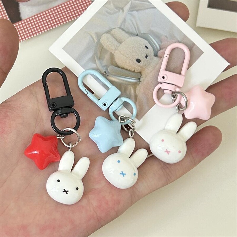 Cute Little Rabbit Star Keychain, Soft and Adorable, Girly Cream-Colored Five-Pointed Star Bag Pendant, Gift for Best Friend Cute Little Rabbit Star Keychain, Soft and Adorable, Girly Cream-Colored Five-Pointed Star Bag Pendant, Gift for Best Friend