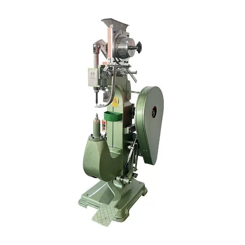 供应中型铆钉机拉杆箱 行李箱包打扣机 头盔皮带扣 半自动鸡眼机