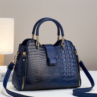 �羳Ů��2025�¿��{�~�y�����������ͨ�ڰ�����μ�б���