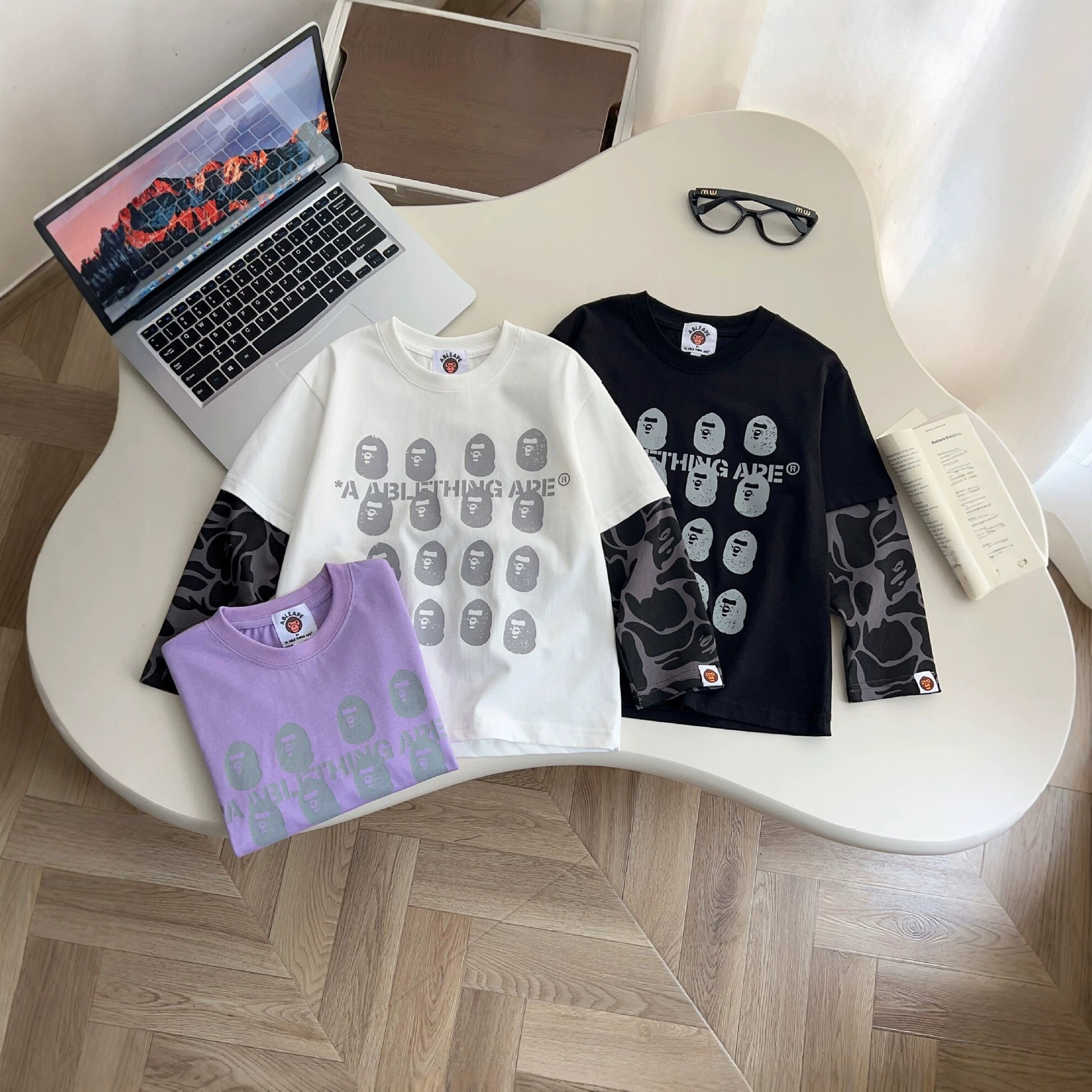 Children's New Autumn Style Faux Two-Piece Long-Sleeve T-Shirt with Cartoon Print, Korean Style Trendy Cotton Casual Faux Two-Piece Base Layer