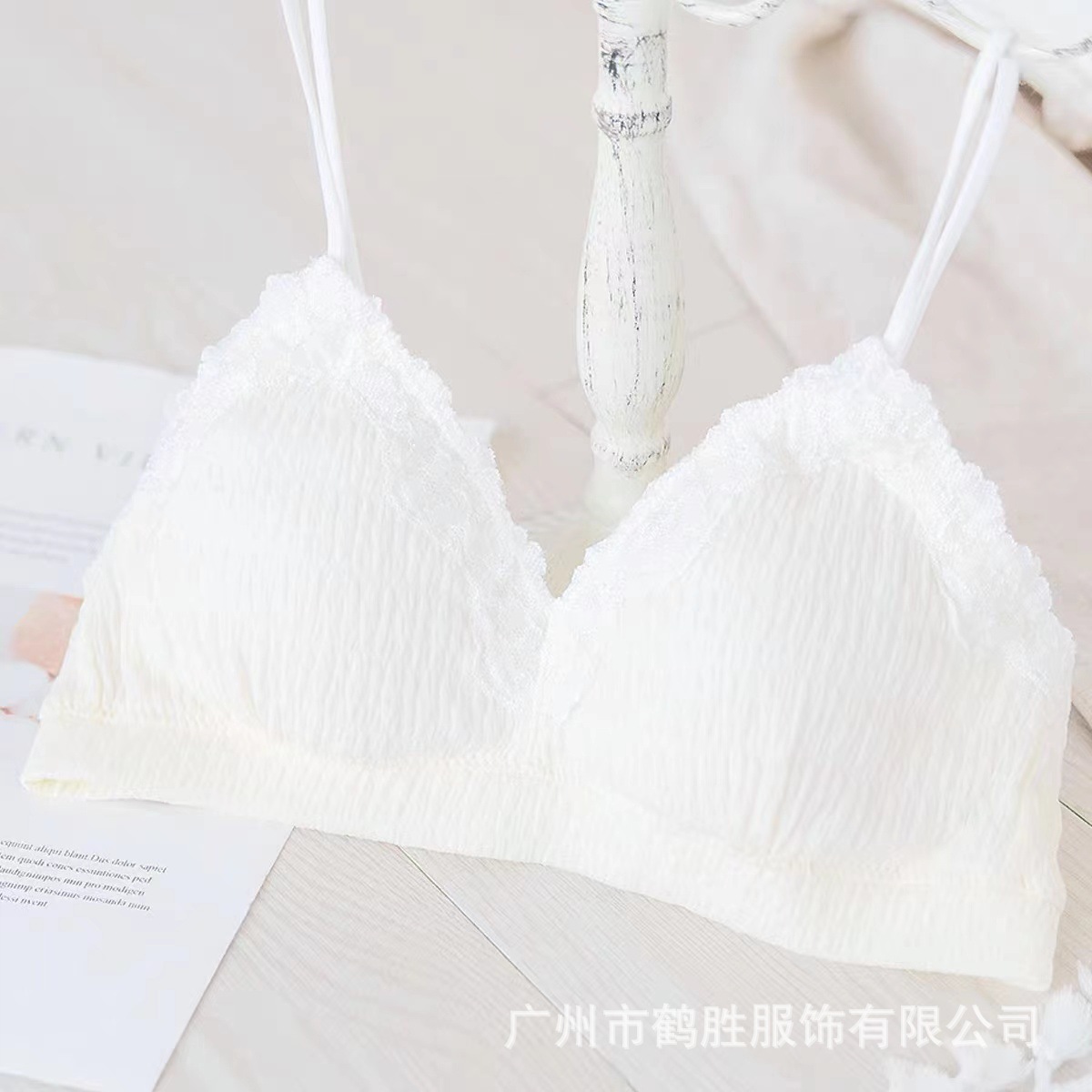 Venta directa de fábrica comercio electrónico transfronterizo Sudeste de Asia Vietnam Tailandia damas sin costuras sujetador de recogida lateral cómodo