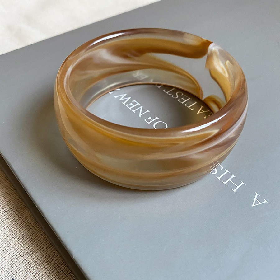 72 # Pulsera-Café poco profundo