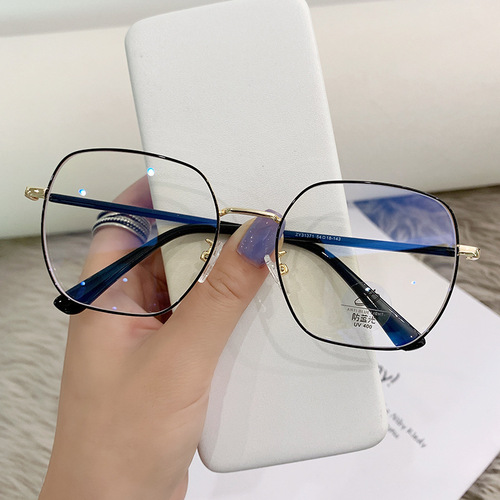 New anti-blue light glasses, brown for myopic men and women, plain face, small face, can be equipped with large square glasses frame