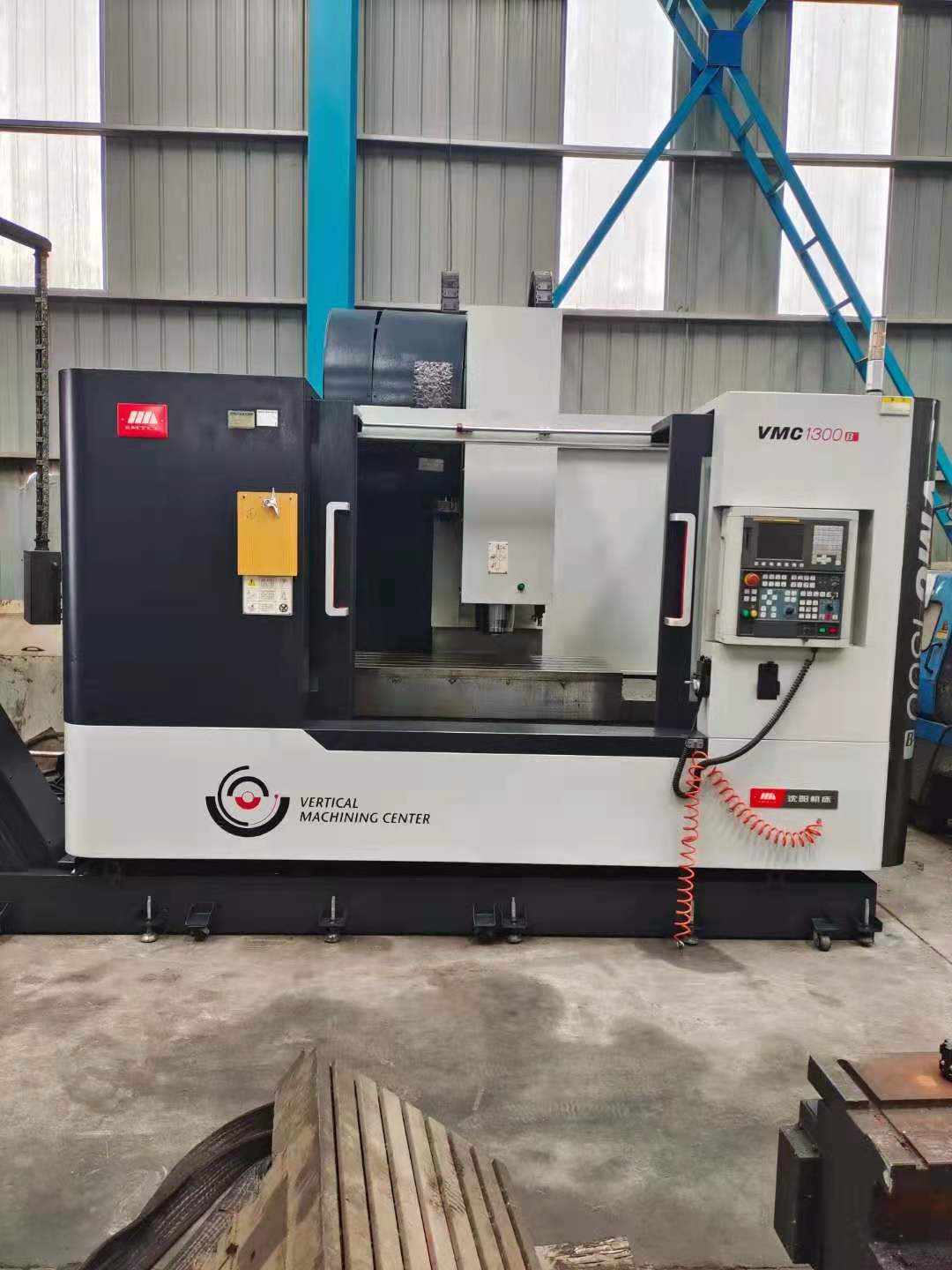 处理二手沈阳VMC1300B立式加工中心二手立加二手加工中心