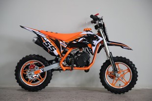 49cc���_�̃�݆��ͯԽҰɽ��ȫ����Ħ��܇