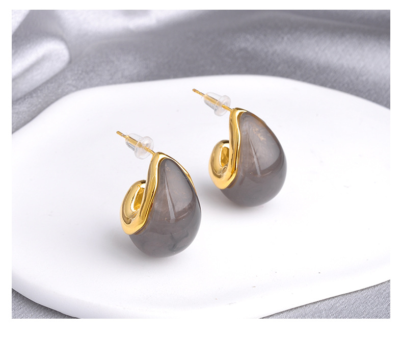 Enamel Design 1 Pair Retro C Shape Enamel Resin Copper 18K Gold Plated Ear Studs