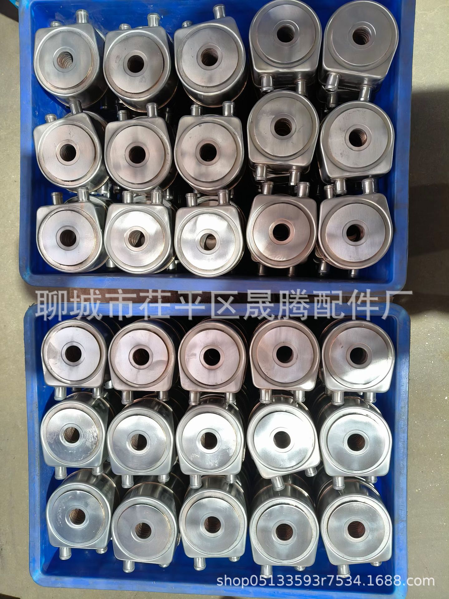 Engine oil cooler 21305EA21B 21305-EA25B is suitable for Nissan