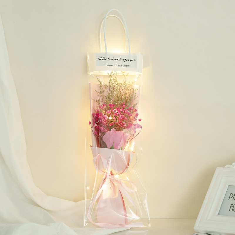 满天星+1朵玫瑰 粉色