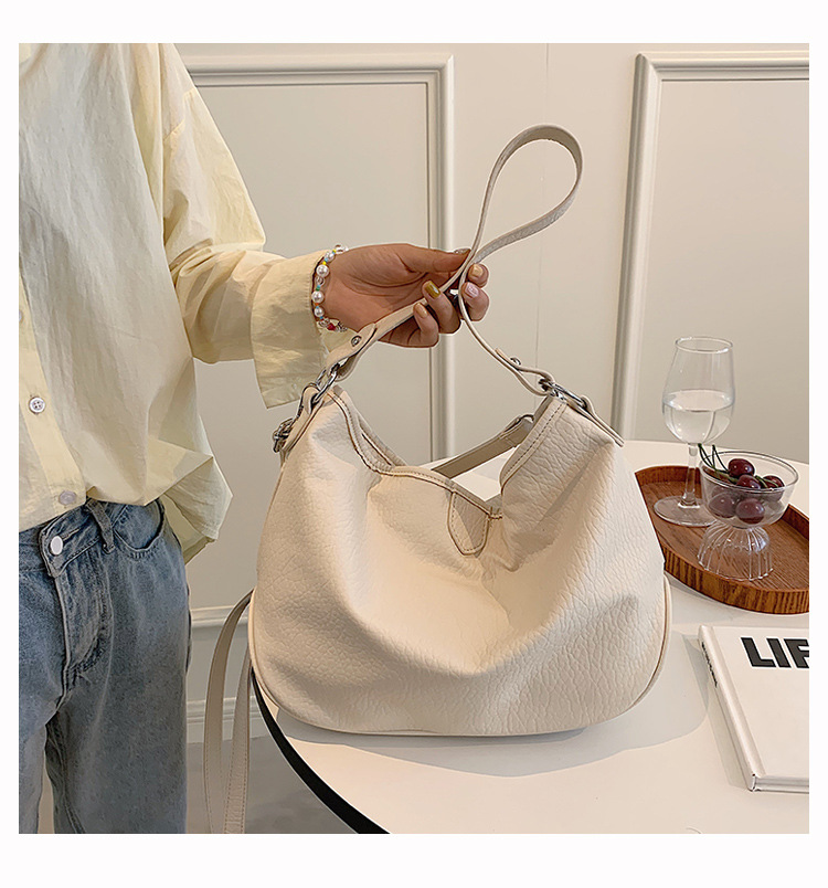 Coréenne Style Rétro Simple De Mode Sac À Bandoulière 2021 Nouveau Ins Grande Capacité Casual Sac À Main À La Mode Bandoulière Femmes De Sac display picture 18