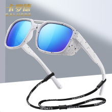 �¿��л����˶�̫���۾��羳ʱ�з����Ų�ī������ƫ��̫����3136