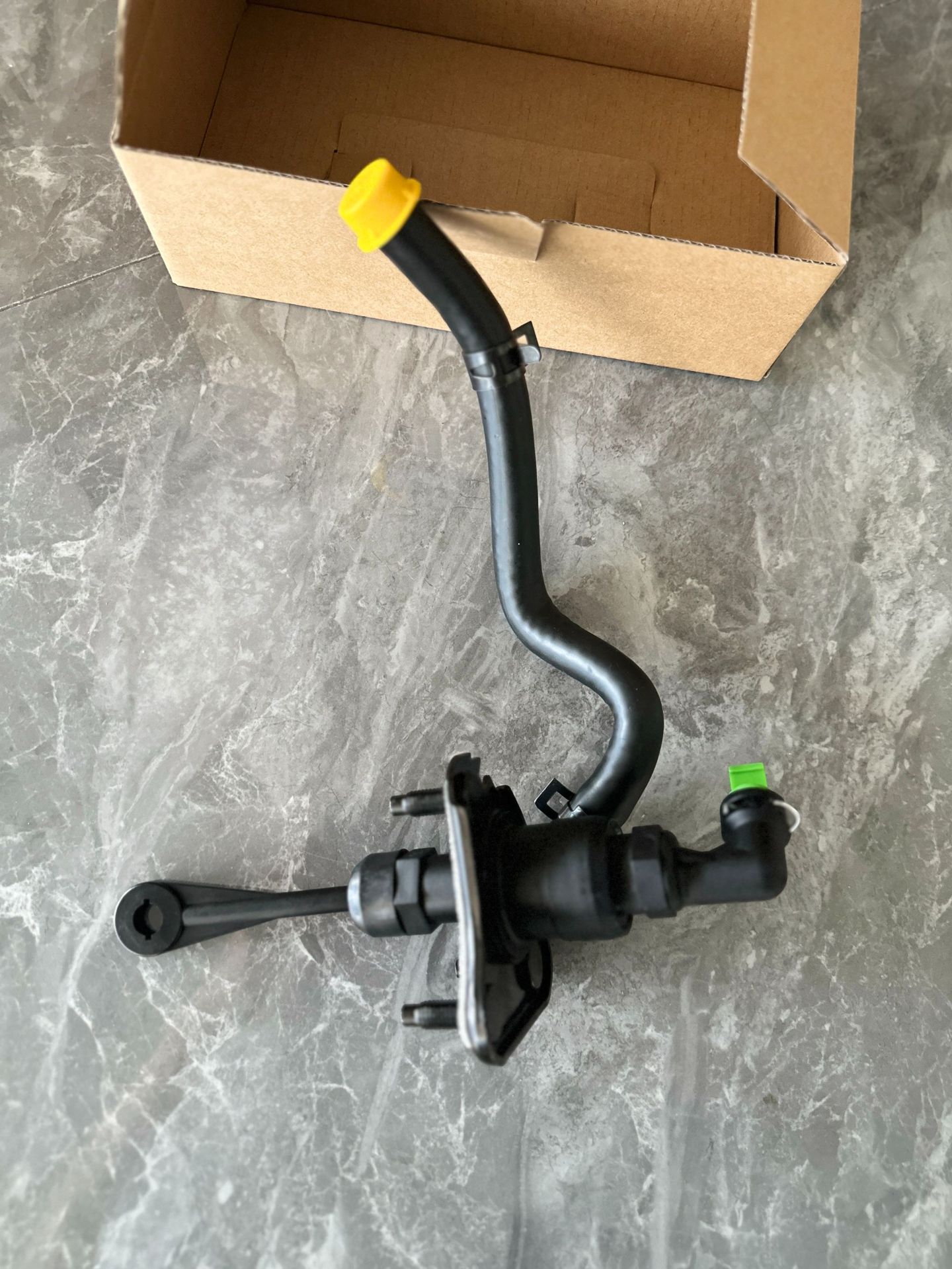 41610-1S500,41610-R1100 Suitable for Hyundai Hb20 Clutch Master Cylinder