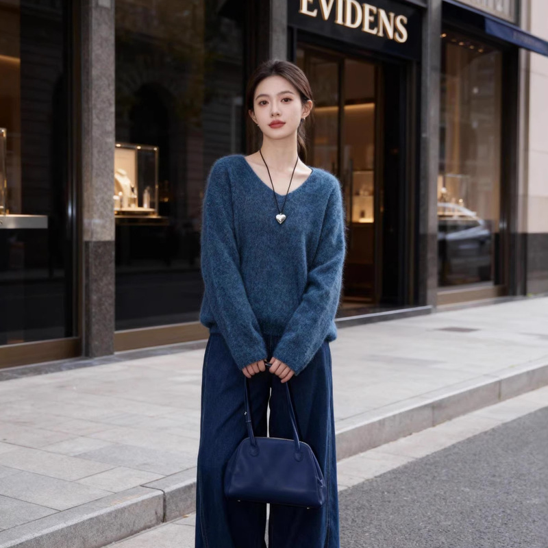 260g Thick Cashmere Brushed Sweater Cashmere Wool Sweater Jacket Women's V Neck Lazy Style Pullover Bottoming Shirt for Women