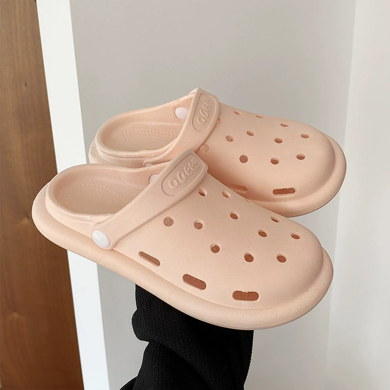 Летняя верхняя одежда для женщин Dly Croc Shoes, новые с толстой подошвой пляжные нескользящие милые баотоу тапочки